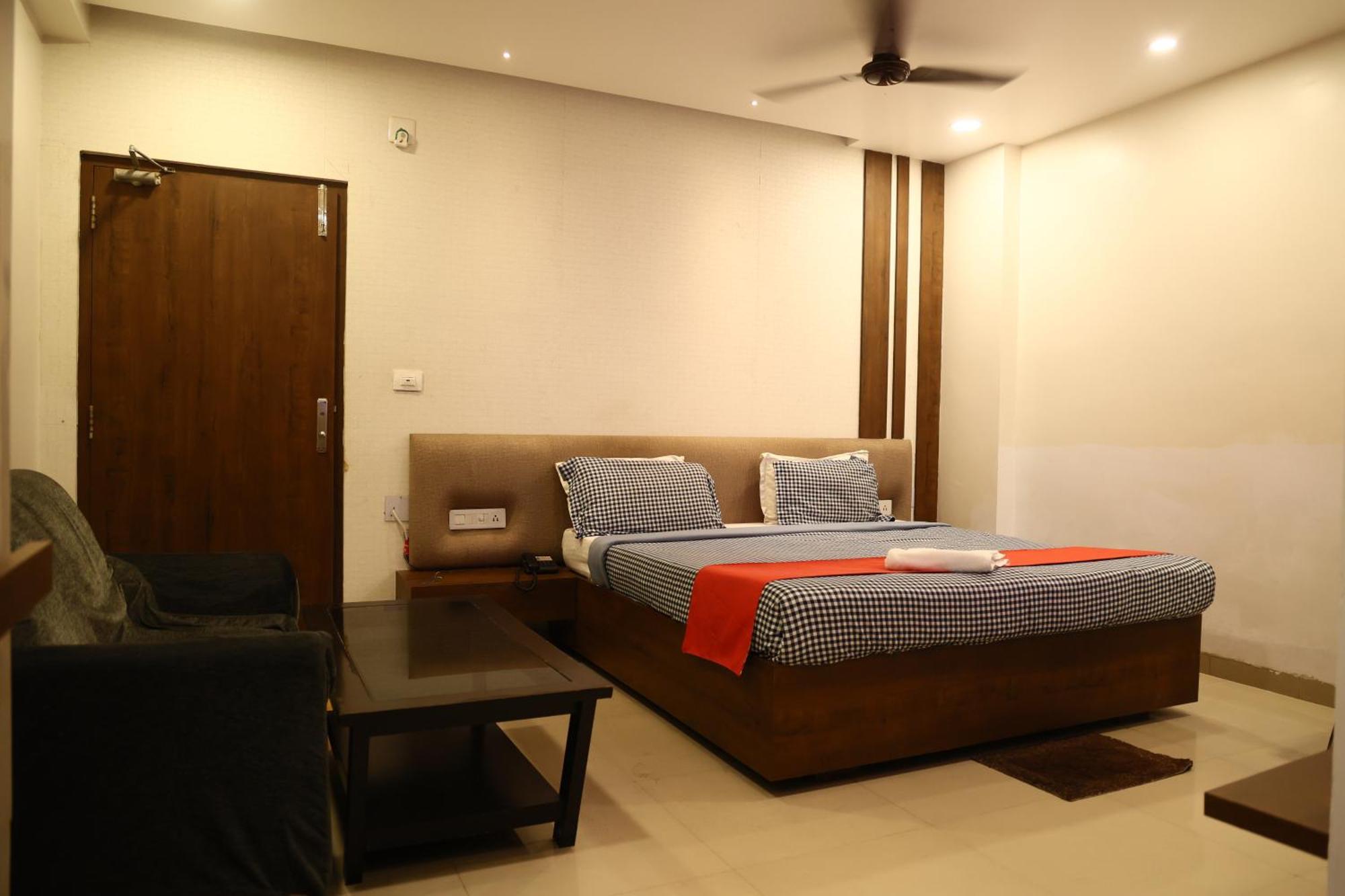 Hotel Bhubaneswari Classic Brahmapur 外观 照片
