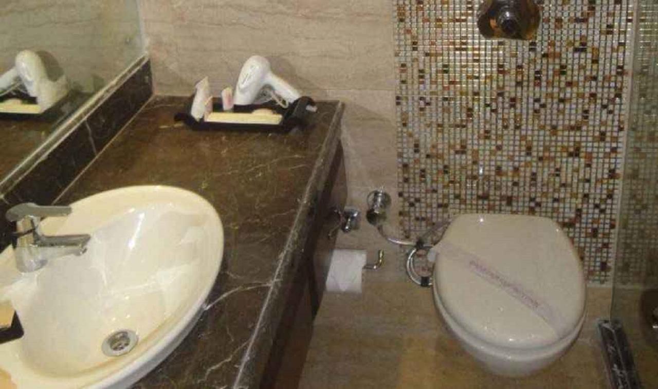 Hotel Bhubaneswari Classic Brahmapur 外观 照片