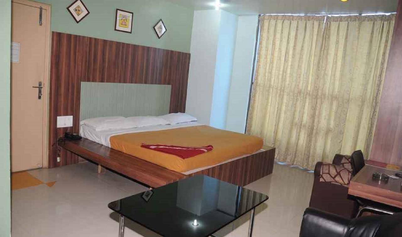 Hotel Bhubaneswari Classic Brahmapur 外观 照片
